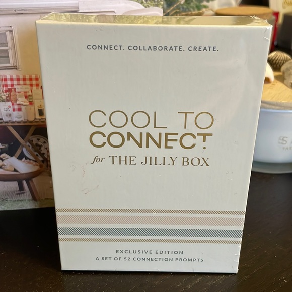 Fall 2022 Jilly box items - Picture 11 of 13